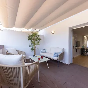 Bravissimo Eiximenis, With Beautiful Terrace And Views , Girona Spain